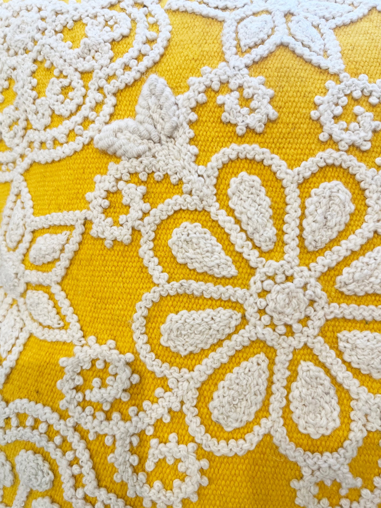 FUNDA COJÍN AYACUCHO AMARILLO